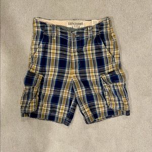 Abercrombie and Fitch plaid cargo shorts